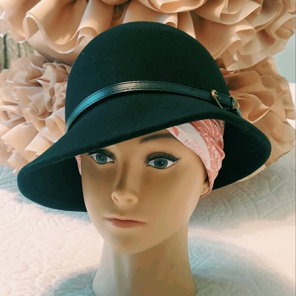H&M Accessories - H&M bowler hat.